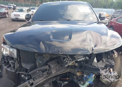 2018 Jeep Grand Cherokee Altitude 4X4 из США, поврежденный, VIN 1C4RJFAG3JC407782